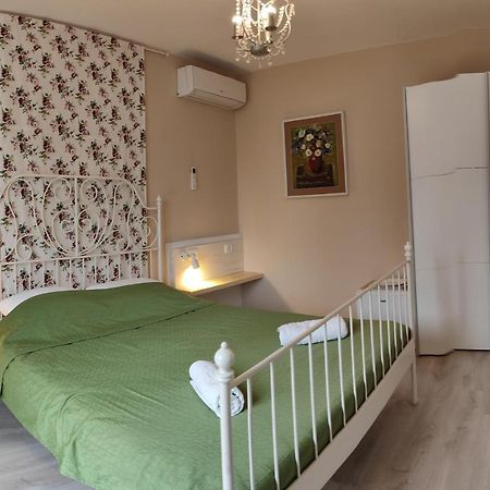 Rooms Ena Rovinj Bagian luar foto