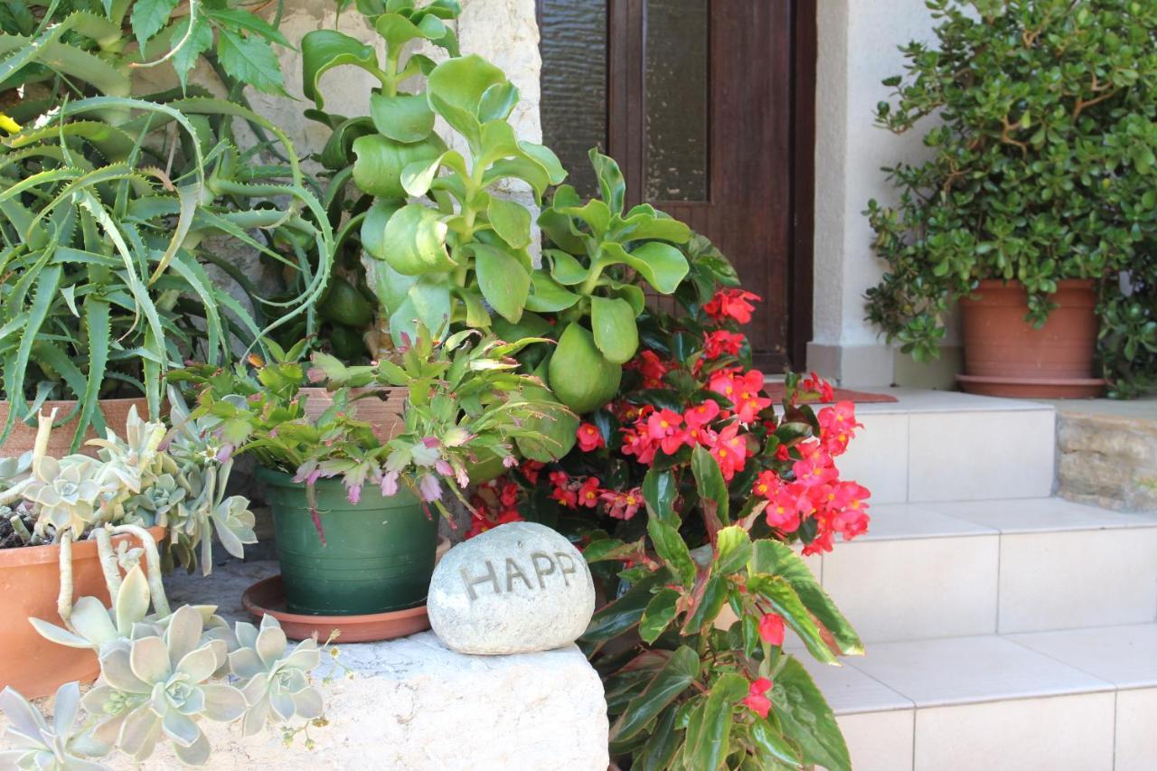 Rooms Ena Rovinj Bagian luar foto