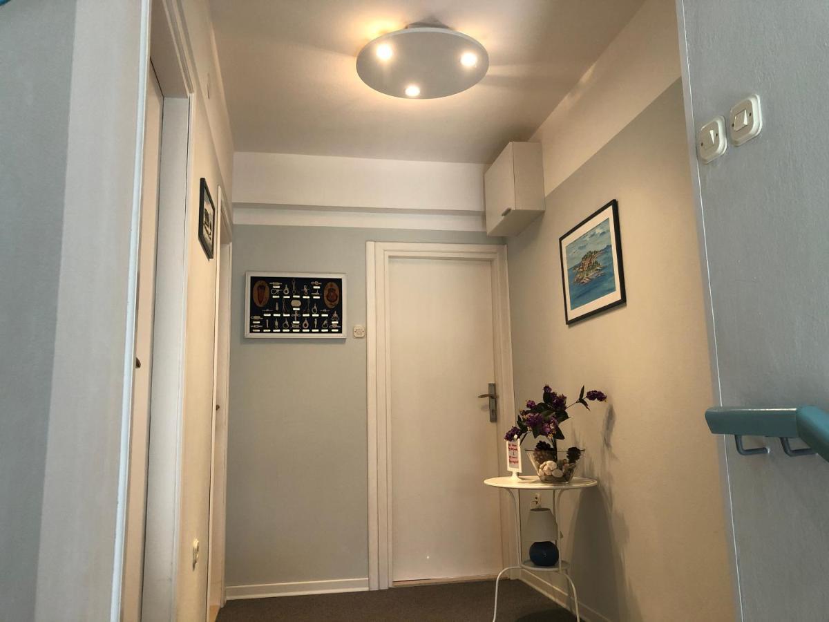 Rooms Ena Rovinj Bagian luar foto
