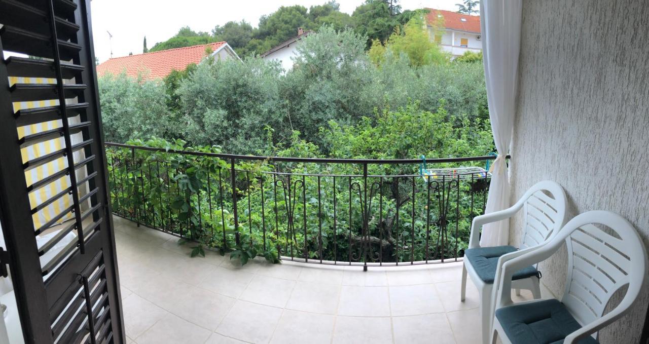 Rooms Ena Rovinj Bagian luar foto