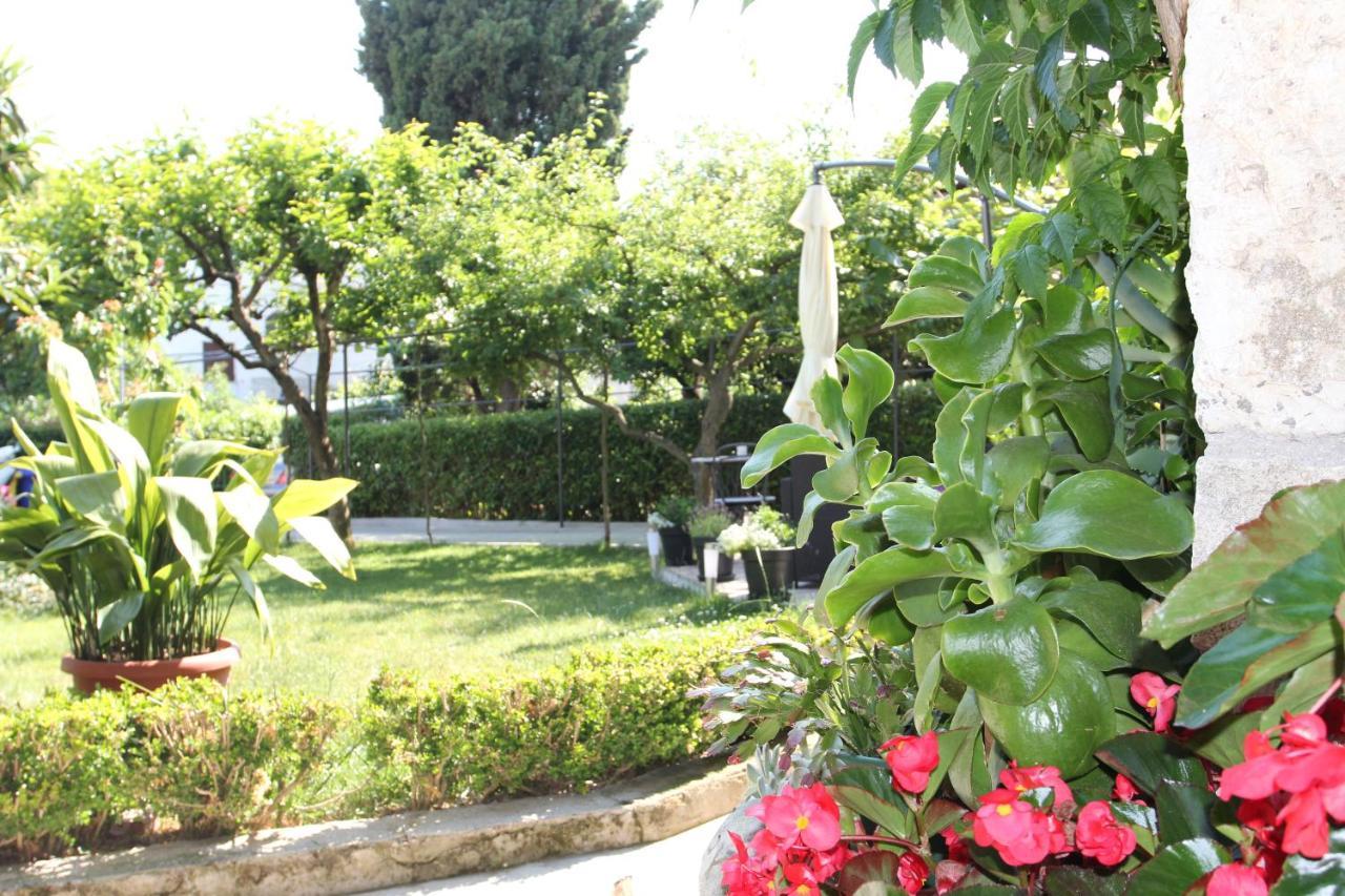 Rooms Ena Rovinj Bagian luar foto