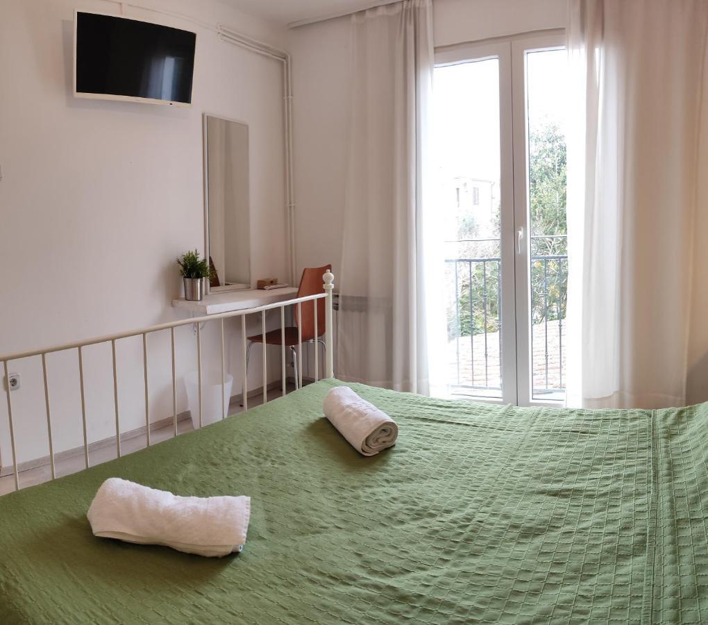 Rooms Ena Rovinj Bagian luar foto