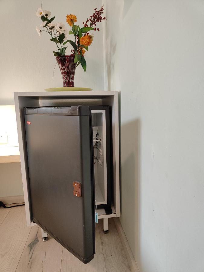 Rooms Ena Rovinj Bagian luar foto